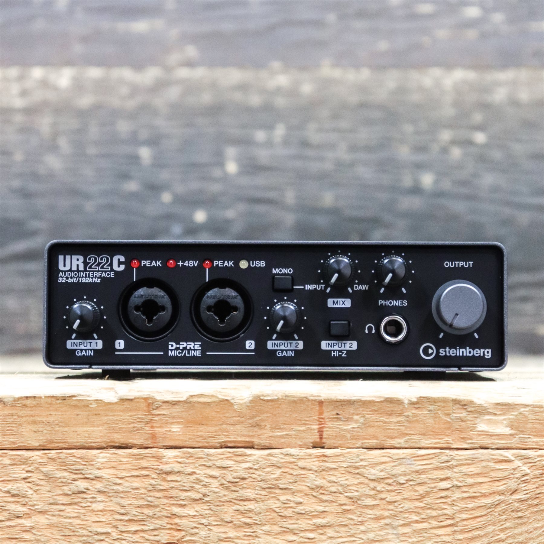 STEINBERG UR22C CLASS-A D-PRE MIC PREAMPS 2-IN/2-OUT USB W/BOX