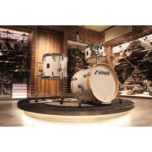 SONOR AQ2-BOP-17335 AQ2 BOP 4 MORCEAUX SHELL PACK WHITE PEARL (1814BD, 1208T, 1413FT, 1406SD)